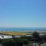 فندق Dante Family 4*