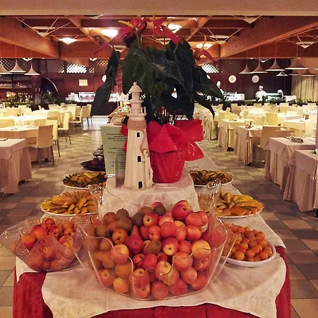 Hotel Dante Family Spa Resort Τσέρβια