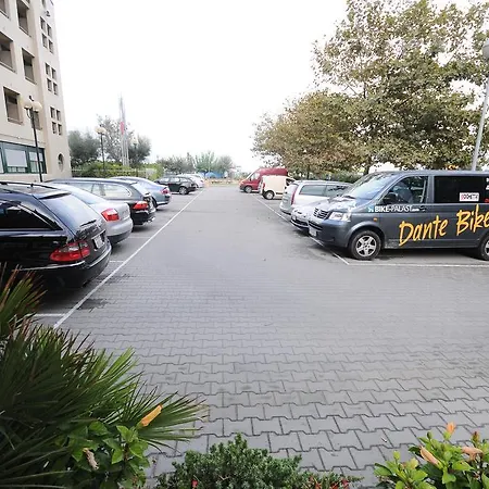 Hotel Dante Family Spa Resort Τσέρβια
