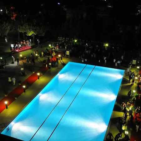 Hotel Dante Family