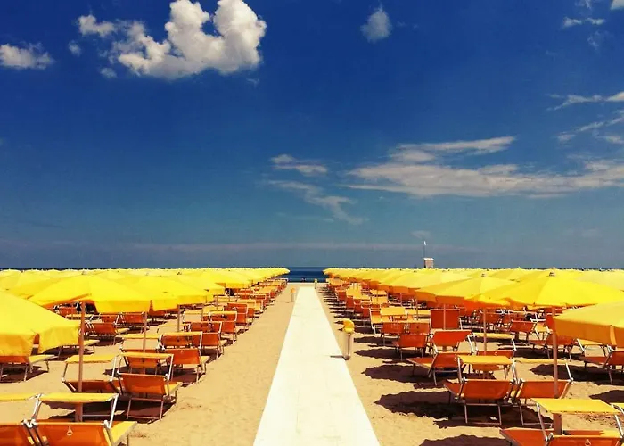 Hotel Dante Family 4*